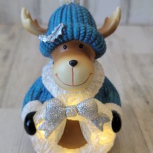 Reindeer silver wreath light up Xmas figure glitter mistletoe